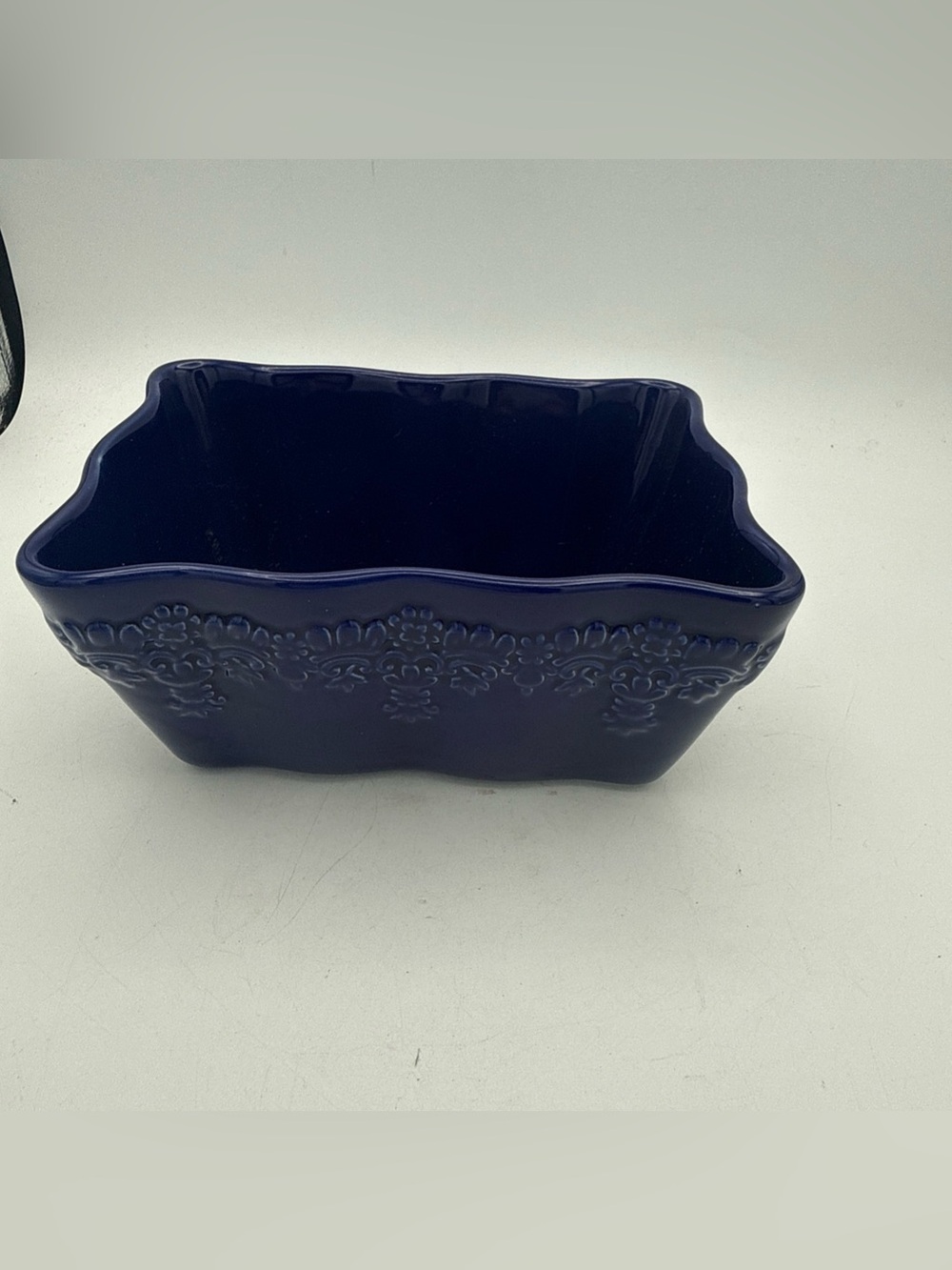 Temp-tations by Tara Cobalt Blue Country Lace Ovenware Loaf Pan 6.5x475”